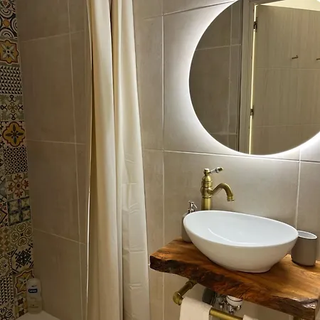 Apartamento Casa Modesta- Terrace Apartent With Stunning View Lledo